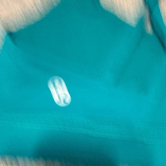 Lululemon Teal Sports Bra- Size small / 6 - Picture 3 of 4